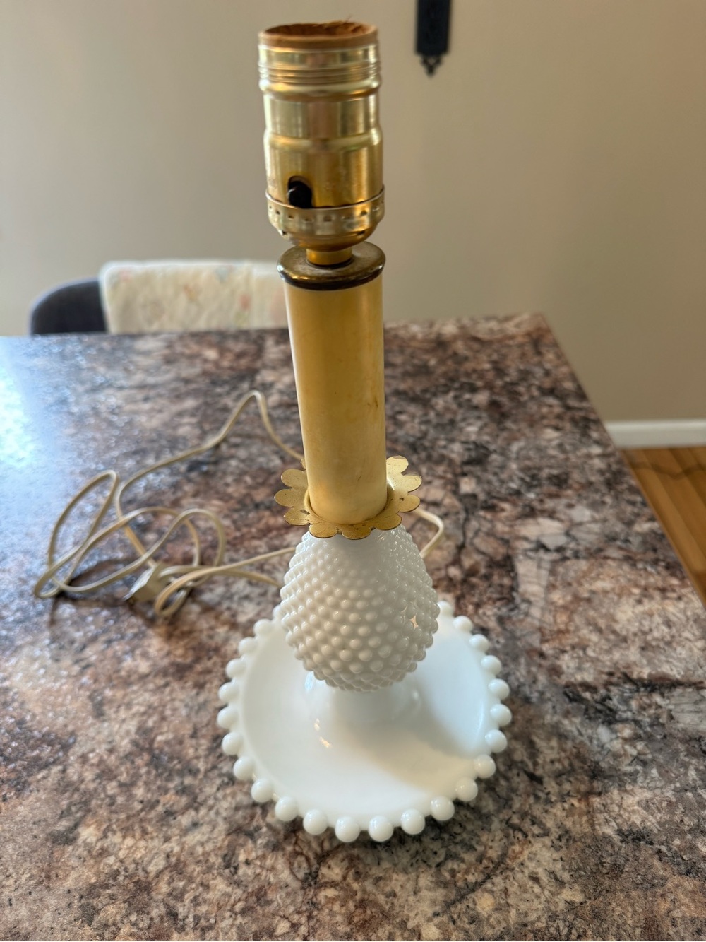 Vintage White Milk Glass Hobnail Table Lamp